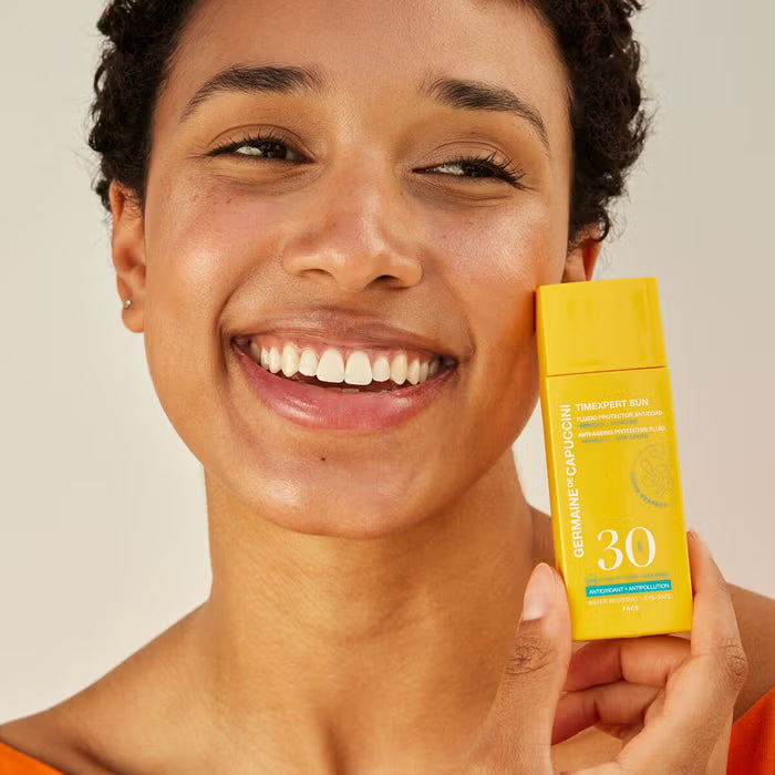Fluido Protector Antiedad SPF 50 (50 ml)